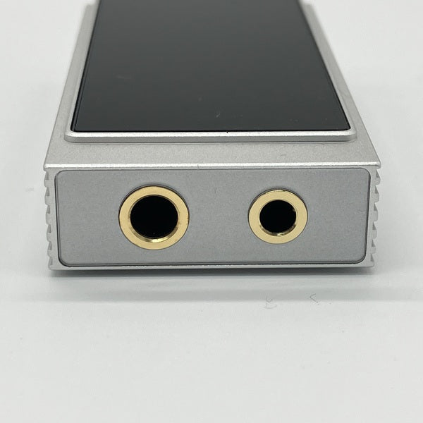 【中古】UA6 Silver【秋葉原】