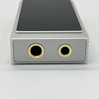 【中古】UA6 Silver【秋葉原】