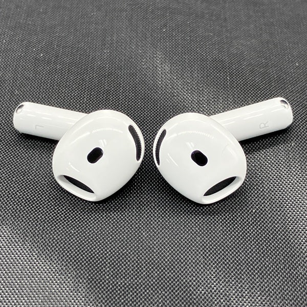 【中古】AirPods 4 MXP63J/A【秋葉原】