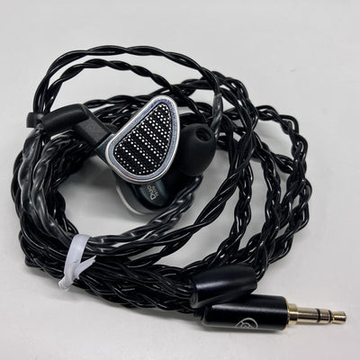 【中古】Duo 【64A-8953】【秋葉原】