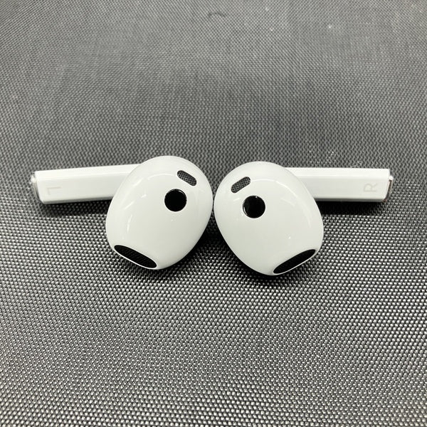 【中古】Galaxy Buds3 ホワイト 【SM-R530NZWAXJP】【秋葉原】