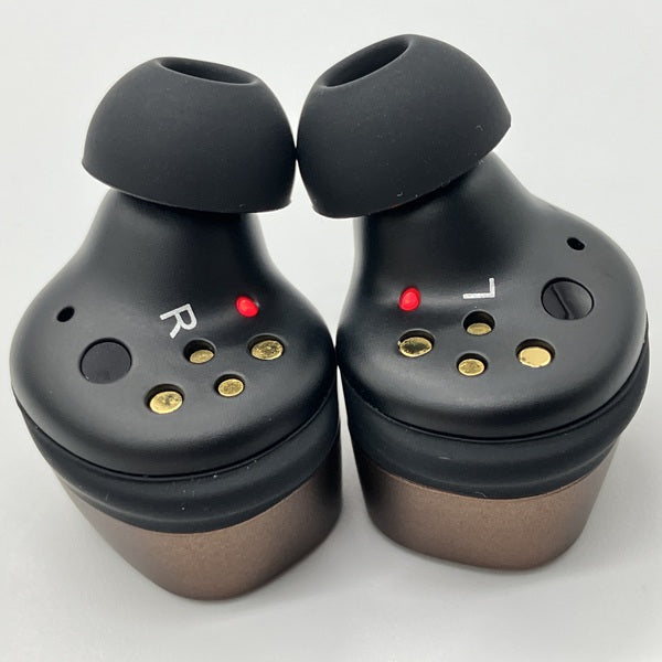 【中古】MOMENTUM True Wireless 4 ブラックコッパ―（Amazon限定カラー）【秋葉原】