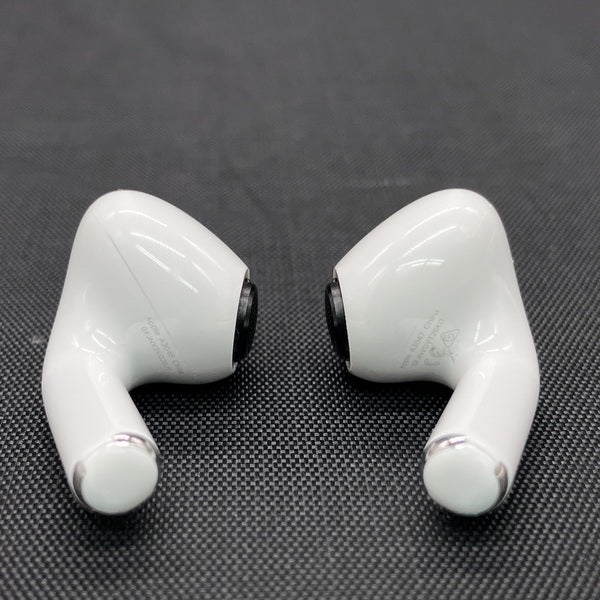 【中古】MagSafe充電ケース(USB-C)付きAirPods Pro(第2世代) MTJV3JA (海外版)【秋葉原】