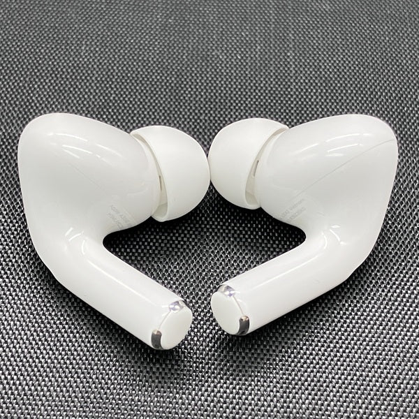 【中古】MagSafe充電ケース(USB-C)付きAirPods Pro(第2世代) MTJV3JA【名古屋】