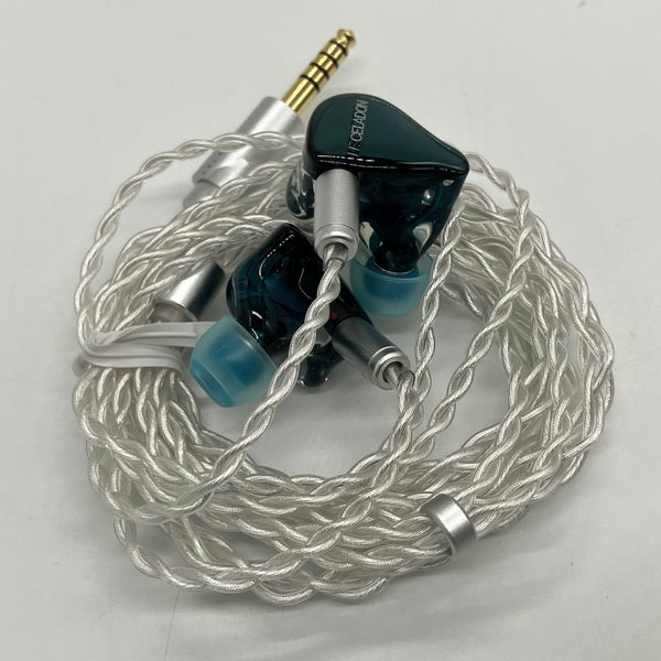 【中古】LE CELADON 【AZL-LECELADON】【秋葉原】