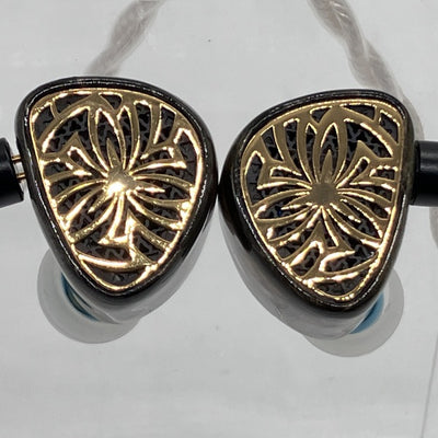 【中古】Serenity(Universal Fit)【秋葉原】