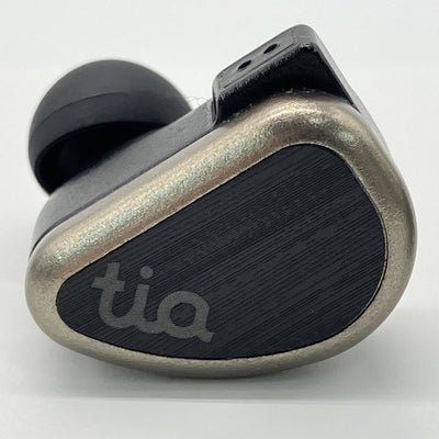 【中古】tia Trió  【64A-0397】【日本橋】
