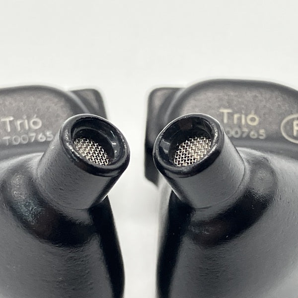【中古】tia Trió  【64A-0397】【日本橋】