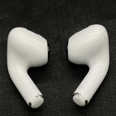 【中古】MagSafe充電ケース(USB-C)付きAirPods Pro(第2世代) MTJV3JA【秋葉原】