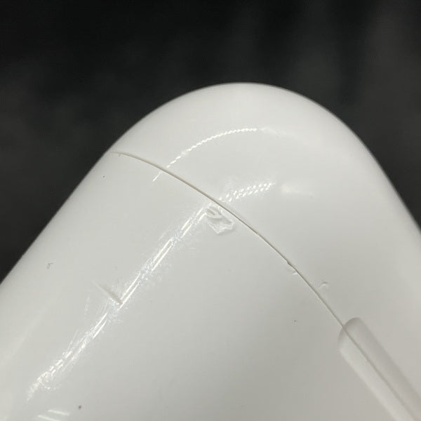 【中古】MagSafe充電ケース(USB-C)付きAirPods Pro(第2世代) MTJV3JA【秋葉原】