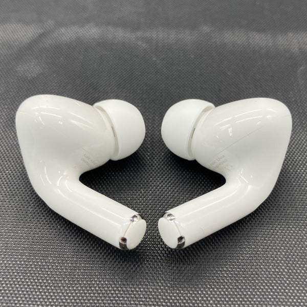 【中古】MagSafe充電ケース(USB-C)付きAirPods Pro(第2世代) MTJV3JA【日本橋】