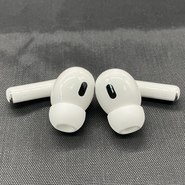 【中古】MagSafe充電ケース(USB-C)付きAirPods Pro(第2世代) MTJV3JA【日本橋】