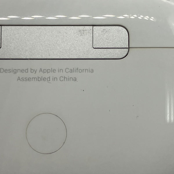 【中古】MagSafe充電ケース(USB-C)付きAirPods Pro(第2世代) MTJV3JA【日本橋】