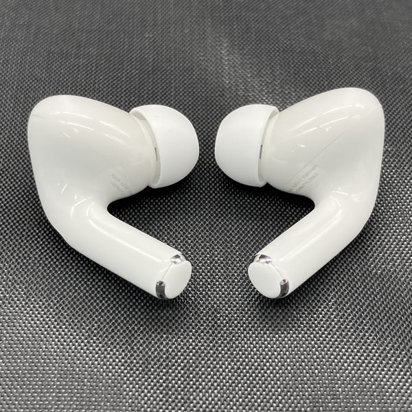 【中古】MagSafe充電ケース(USB-C)付きAirPods Pro(第2世代) MTJV3JA【秋葉原】