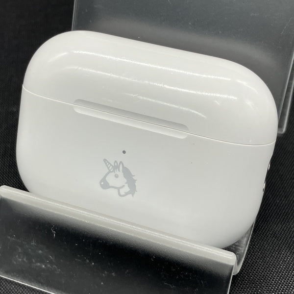 【中古】MagSafe充電ケース(USB-C)付きAirPods Pro(第2世代) MTJV3JA【秋葉原】