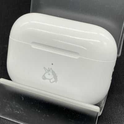 【中古】MagSafe充電ケース(USB-C)付きAirPods Pro(第2世代) MTJV3JA【秋葉原】