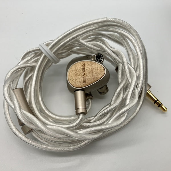 【中古】Que【日本橋】