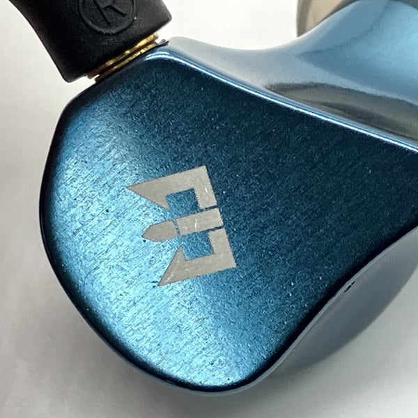 【中古】TRI Audio TRI-i4【日本橋】