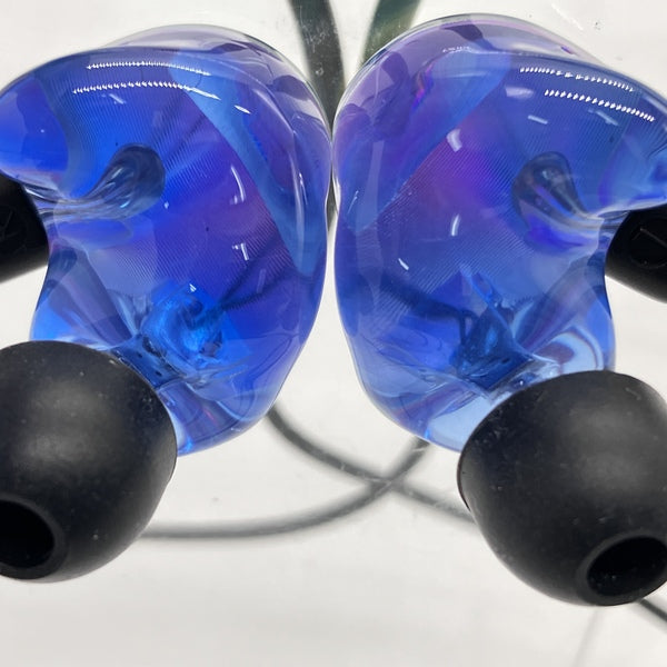 【新品同様,外箱凹み等あり】qdc FRONTIER Aquamarine qdc FRONTIER QDC-FRONTIER-AQ [Aquamarine] 価格比較 - 価格.com