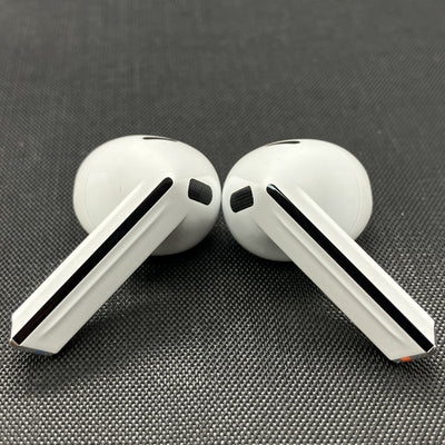 【中古】Galaxy Buds3 ホワイト 【SM-R530NZWAXJP】【秋葉原】