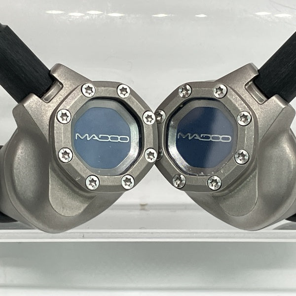 【中古】Typ821 【MDO-T821-TI】【秋葉原】