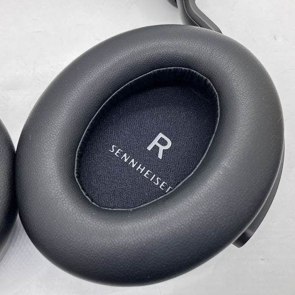 【中古】MOMENTUM 4 Wireless ブラック 【M4AEBT BLACK】【秋葉原】