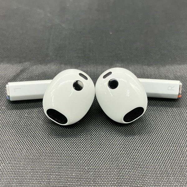 【中古】Galaxy Buds3 ホワイト 【SM-R530NZWAXJP】【名古屋】