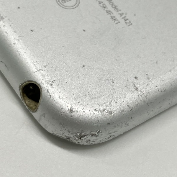 【中古】iPod touch 5G(32GB)【秋葉原】