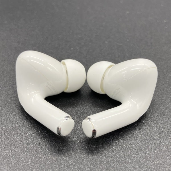 【中古】AirPods Pro (第2世代) MQD83J/A【秋葉原】
