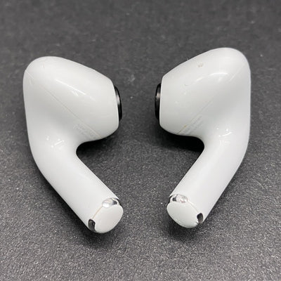 【中古】MagSafe充電ケース(USB-C)付きAirPods Pro(第2世代) MTJV3JA【仙台】