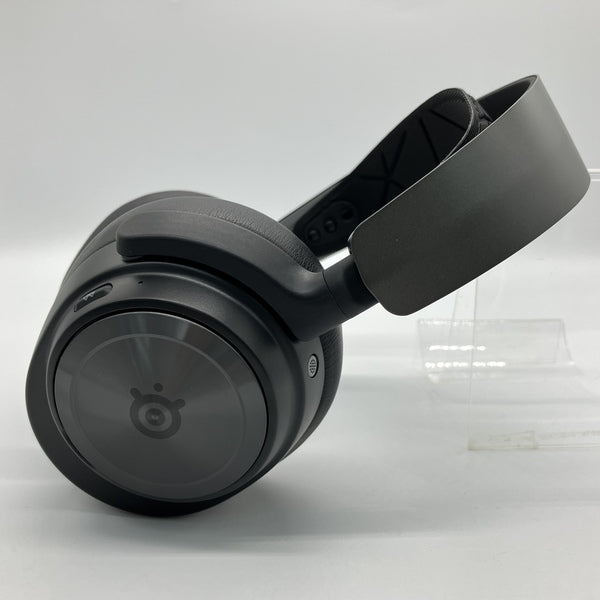 【中古】Arctis Nova Pro Wireless 【61520J】【秋葉原】