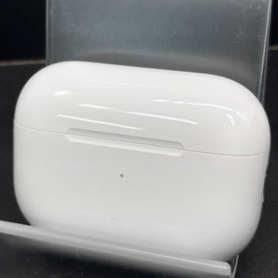 【中古】MagSafe充電ケース(USB-C)付きAirPods Pro(第2世代) MTJV3JA【秋葉原】