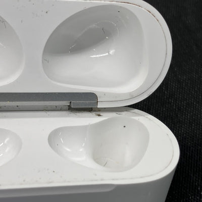 【中古】AirPods 充電ケース (第3世代)【秋葉原】