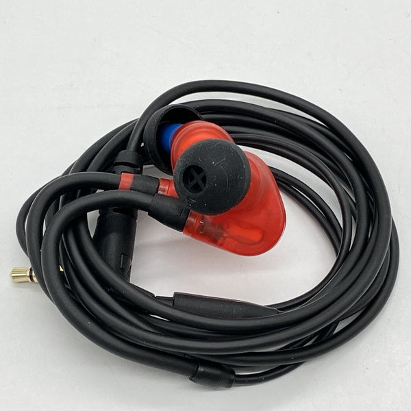 【中古】IE 100 PRO BT BUNDLE【日本橋】