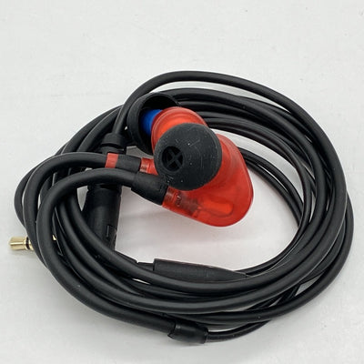 【中古】IE 100 PRO BT BUNDLE【日本橋】