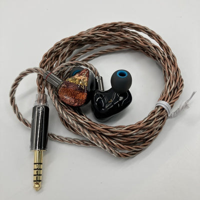 【中古】PERFORMER 8 (4.4mmモデル)【秋葉原】