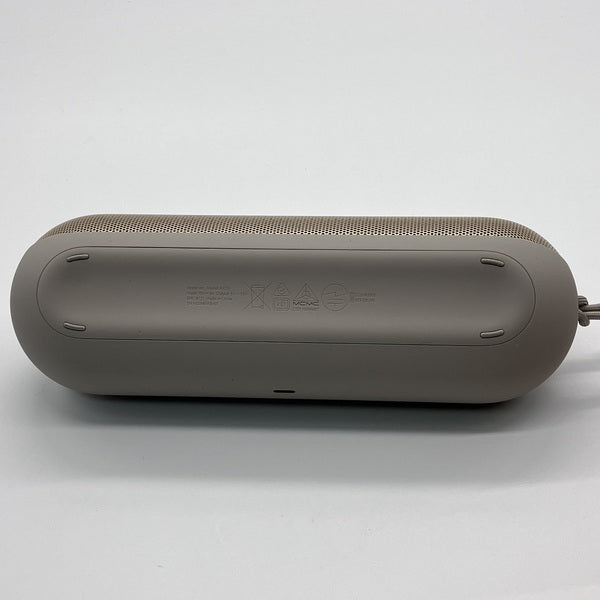【中古】Beats Pill ワイヤレスBluetoothスピーカー シャンパンゴールド【日本橋】