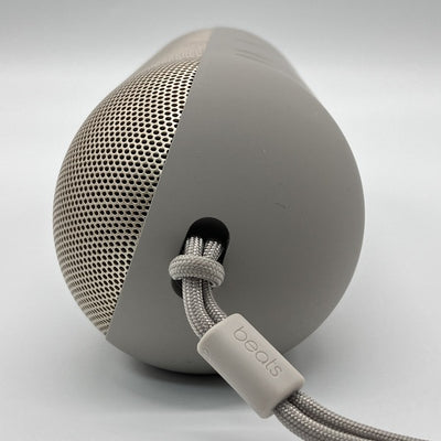 【中古】Beats Pill ワイヤレスBluetoothスピーカー シャンパンゴールド【日本橋】