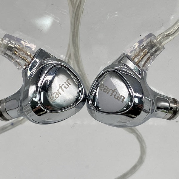 【中古】EarFun EH100【秋葉原】
