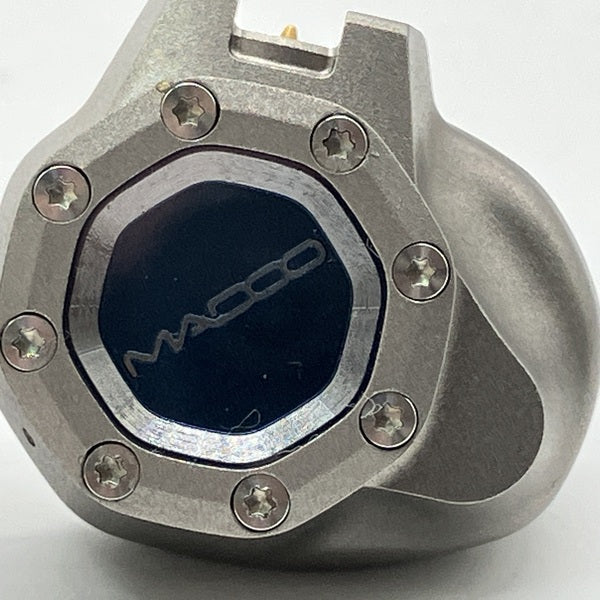 【中古】Typ821 【MDO-T821-TI】【秋葉原】