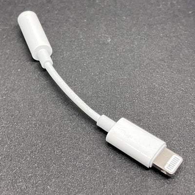 【中古】Lightning - 3.5 mmヘッドフォンジャックアダプタ【仙台】