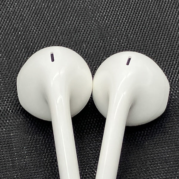 【中古】Apple EarPods with Remote and Mic【秋葉原】