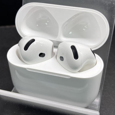 【中古】AirPods 4 MXP93J/A（アクティブノイズキャンセリング搭載）【仙台】