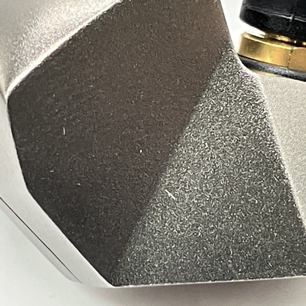 【中古】B2 【FI-B2BSSD】【秋葉原】