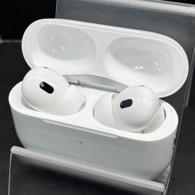 【中古】MagSafe充電ケース(USB-C)付きAirPods Pro(第2世代) MTJV3JA【秋葉原】