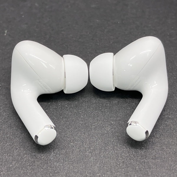 【中古】MagSafe充電ケース(USB-C)付きAirPods Pro(第2世代) MTJV3JA【秋葉原】