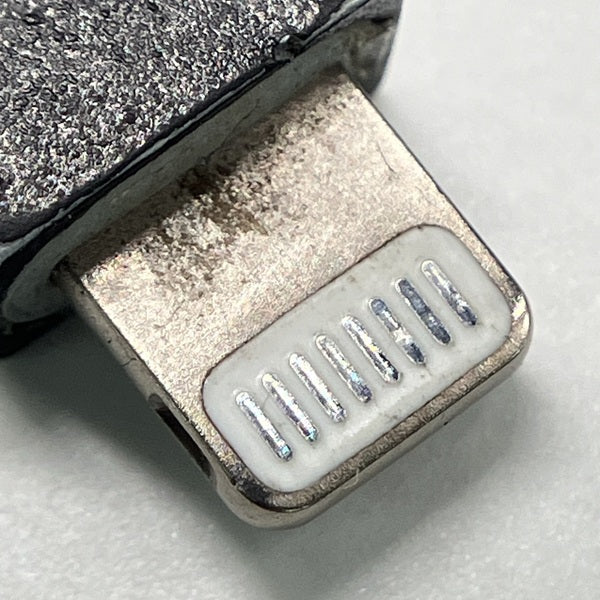 【中古】LEO 3.5ｍｍ-Lightning【秋葉原】