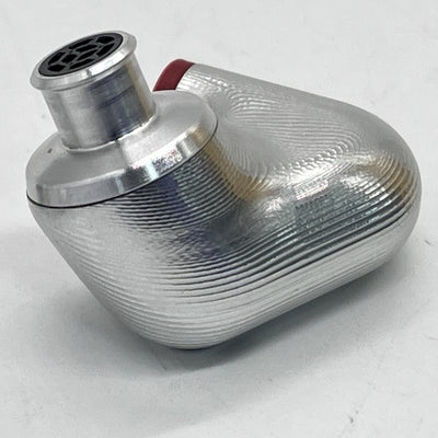 【中古】IE 900【秋葉原】