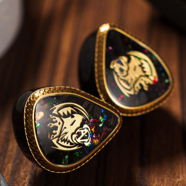 Pendragon(Universal Fit)