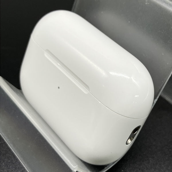 【中古】AirPods Pro (第2世代) MQD83J/A【秋葉原】